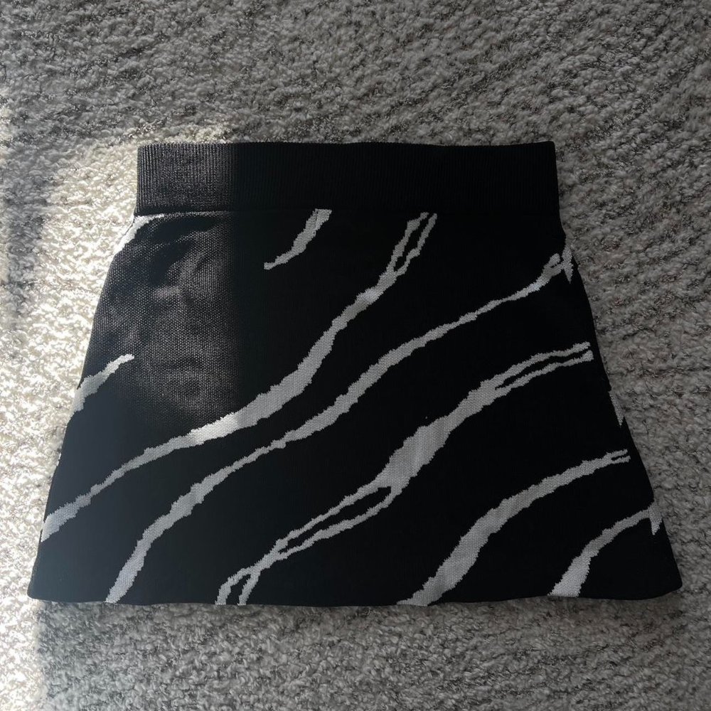 THICK zebra print skirt